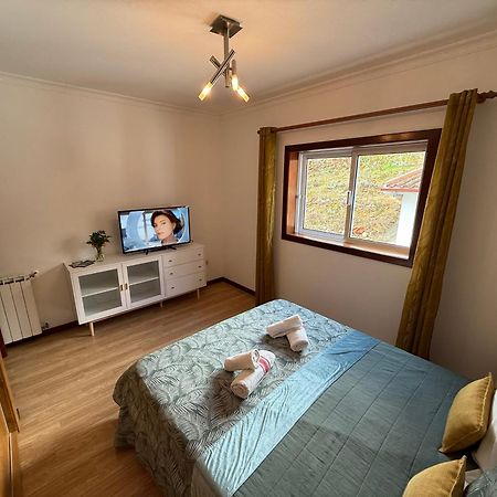 Cerdeirinhas De Basto "Piso Q 4" Apartman Canedo de Basto Kültér fotó