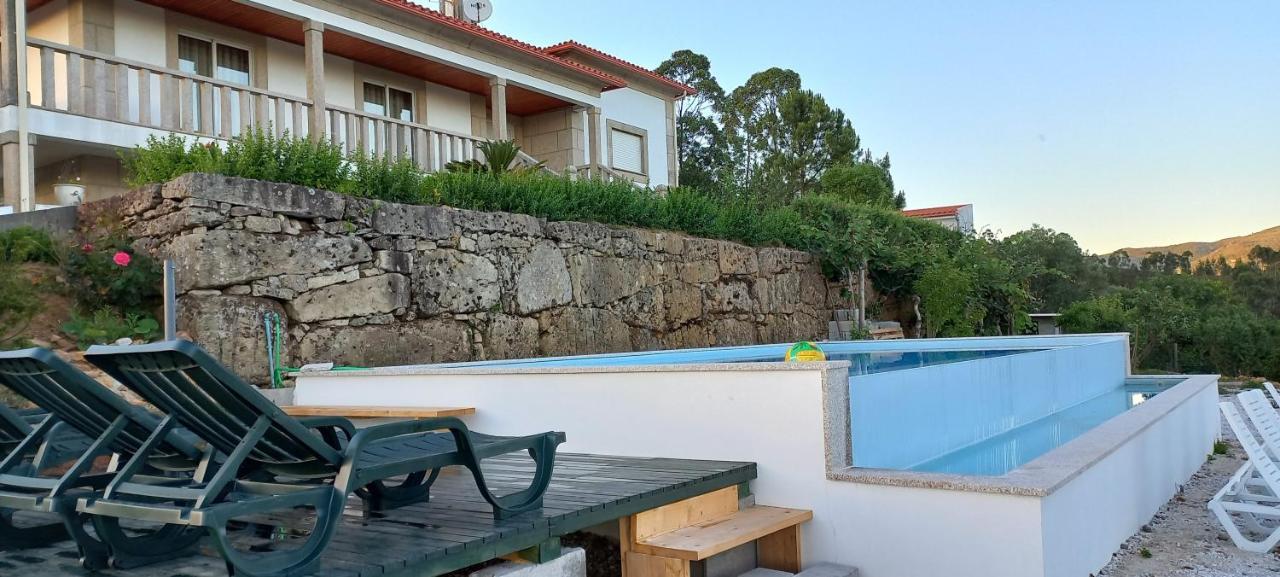 Cerdeirinhas De Basto "Piso Q 4" Apartman Canedo de Basto Kültér fotó